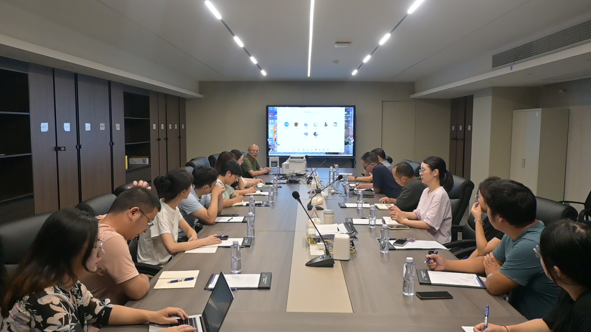 珈创生物携手思德克索召开重点项目专项复盘会